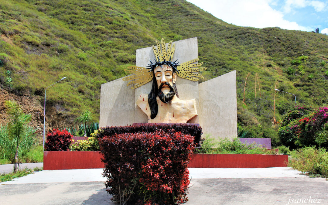 Feligreses celebran 413 años de devoción al Santo Cristo de La Grita