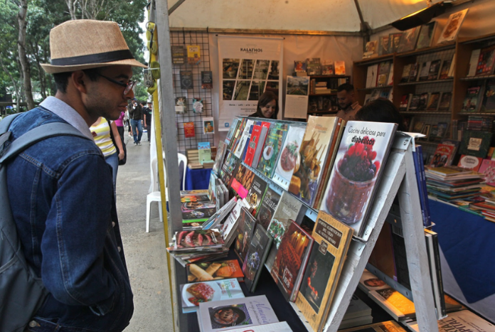 A partir del 27N: Feria del Libro del oeste de Caracas celebrará ocho años de literatura y cultura en la UCAB