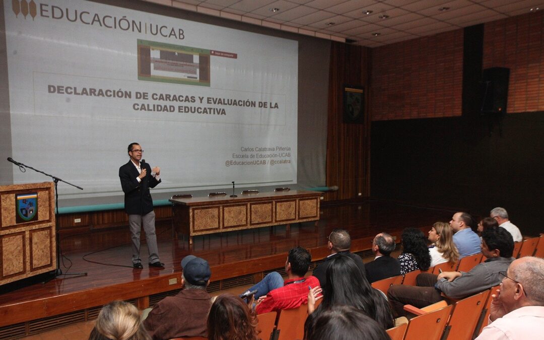 UCAB y Ministerio de Educación debatieron sobre el deterioro de la calidad educativa en el país