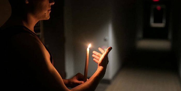 En La Lagunita de Aragua tienen más de una semana sin luz