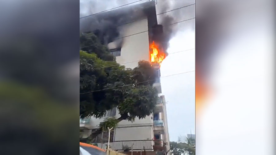 Dos personas fallecidas y cuatro afectadas deja incendio ocurrido en Los Palos Grandes