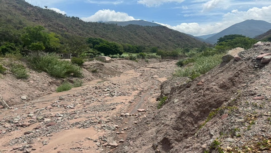 Lluvias afectaron vías, puentes y túneles en Mérida