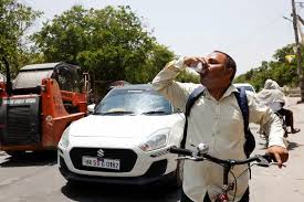 Un muerto por la ola de calor extremo en Nueva Delhi: su temperatura corporal llegó a los 41,6 grados