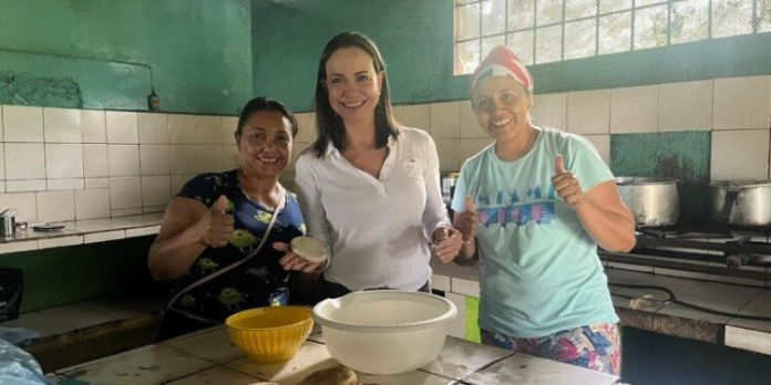 Seniat clausuró restaurante que vendió desayuno a María Corina Machado en la vía de Apure