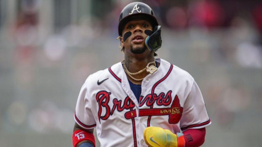 ¡Fuera de la temporada! Ronald Acuña Jr será operado de la rodilla izquierda por un desgarro