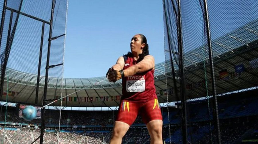 Rosa Rodríguez gana oro en lanzamiento de martillo en Iberoamericano de Atletismo