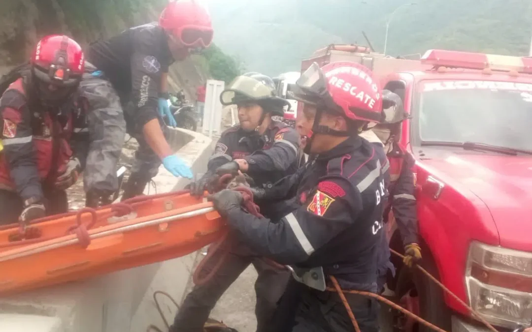 Hallaron un cadáver en estado de descomposición en la autopista Gran Mariscal de Ayacucho