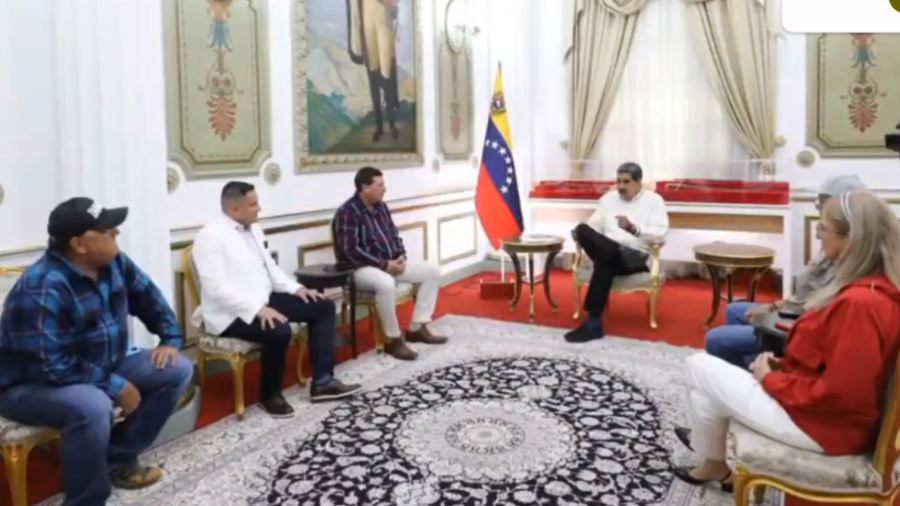 Maduro se reunió con alcaldes opositores del estado Barinas.