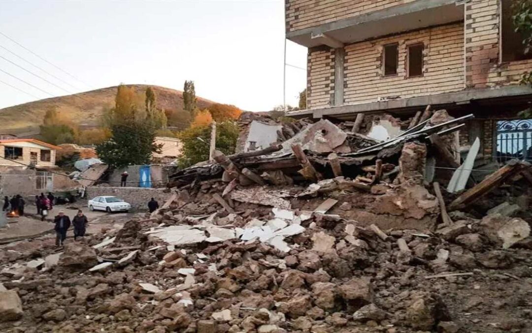 Sismo de magnitud 4,9 deja 4 muertos y 120 heridos en Irán