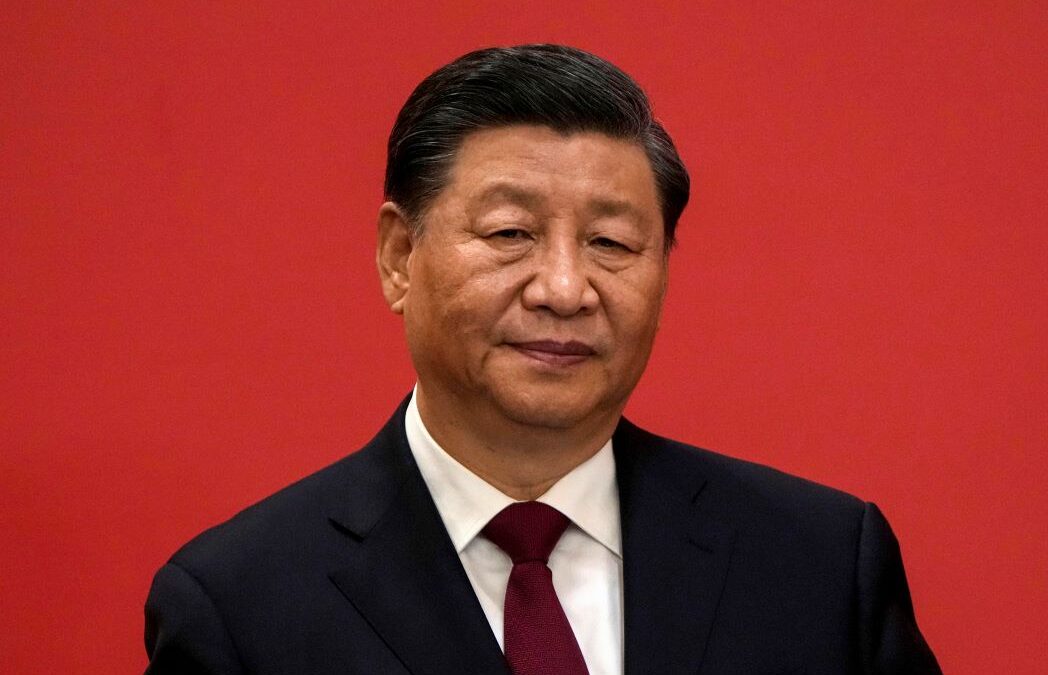 Xi Jinping acusa a EEUU de intentar empujar a China a una guerra con Taiwán