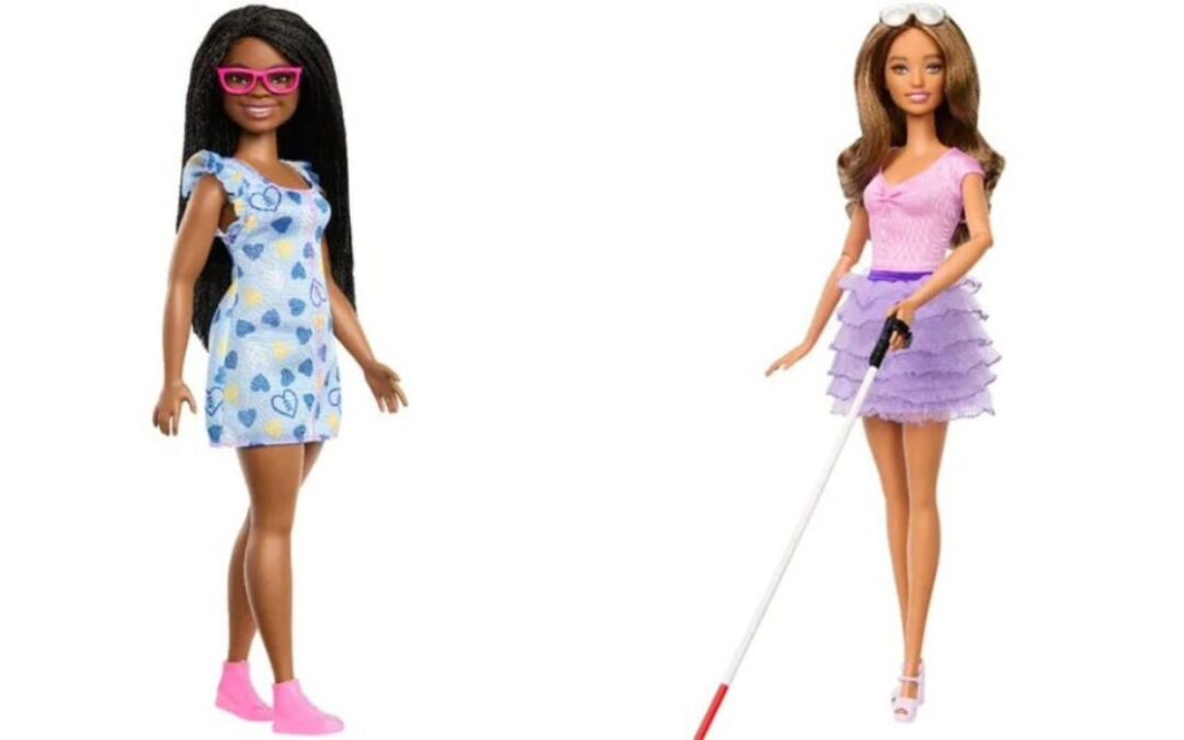 Presentan las primeras muñecas Barbie ciega y negra con síndrome de Down