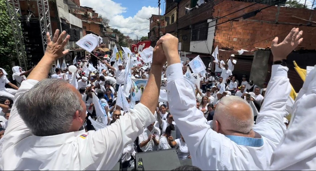 Bernabé Gutiérrez desde Petare: Con voto a AD derrotaremos a Maduro y a la ultraderecha el 28J