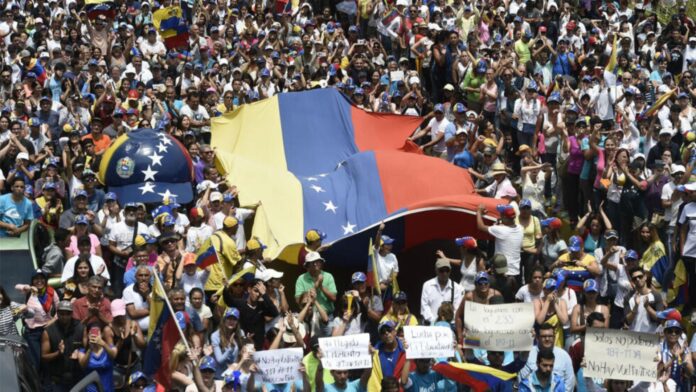 Profesor Juan Tirado: El sábado habrá expresión cívica en toda Venezuela