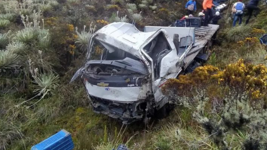 Fuerte accidente de tránsito en el Pico el Águila dejó el saldo de un fallecido