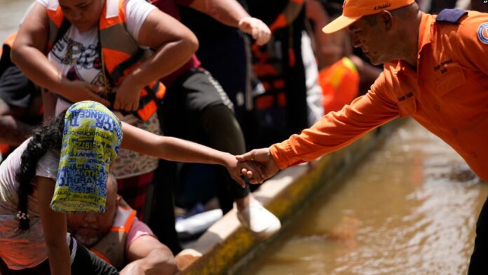 Seis venezolanos murieron ahogados cuando intentaban cruzar la selva del Darién