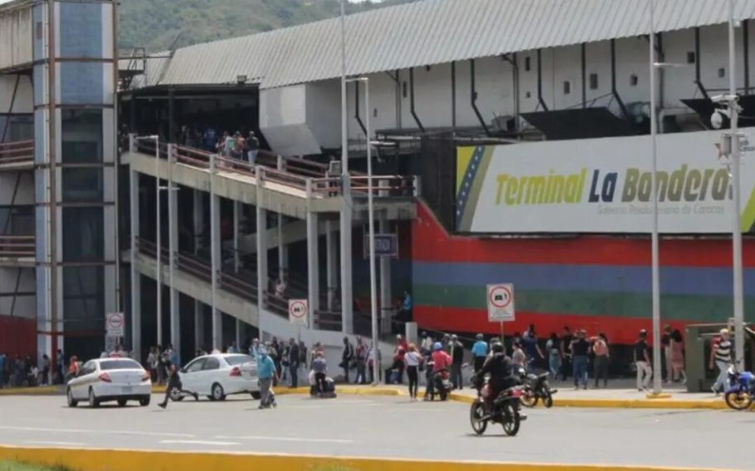 Terminal La Bandera se encuentra abierto y opera con normalidad