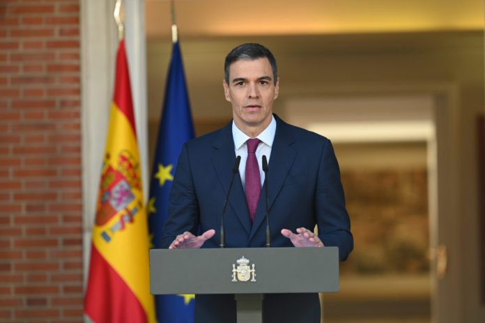 Pedro Sánchez confirma que prevé reunirse esta semana en Madrid con Edmundo González