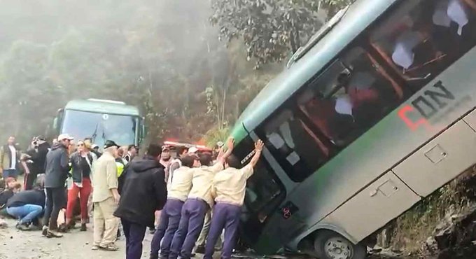 Accidente en Machu Picchu: autobús se despista y deja al menos 20 turistas heridos