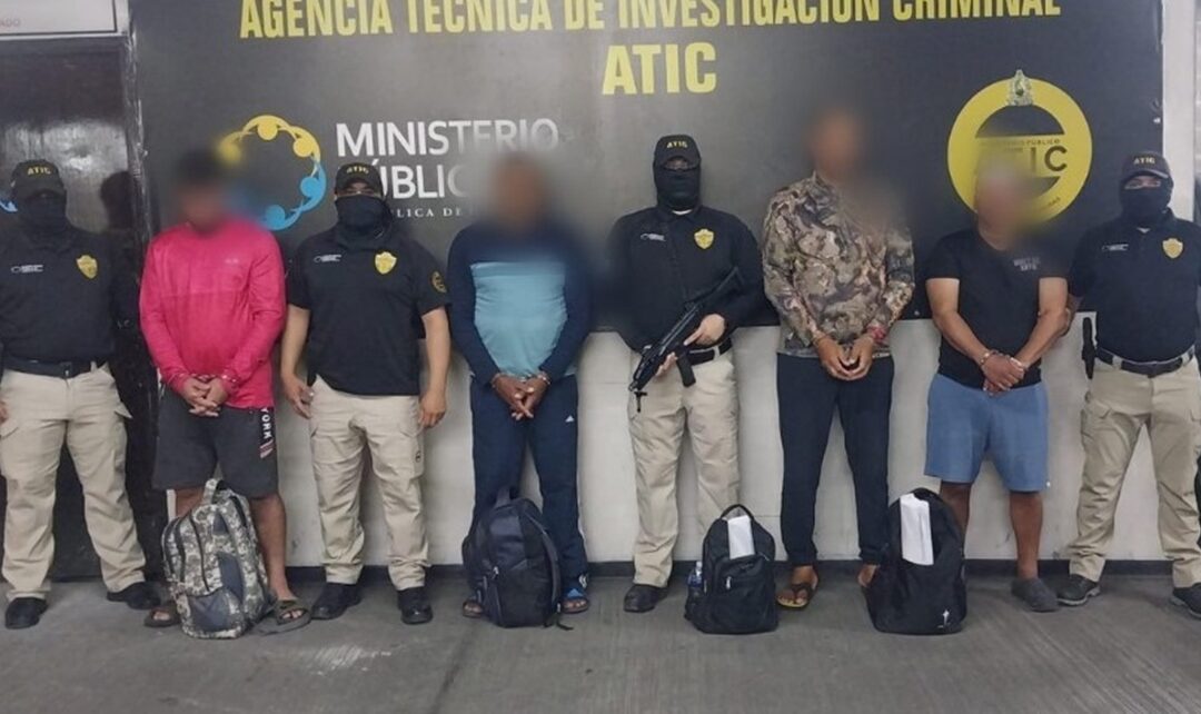 Envían a prisión a 3 venezolanos capturados en Honduras con 3,7 toneladas de cocaína