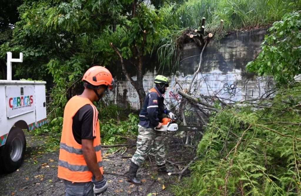 Lluvias causan estragos en varias zonas de Caracas y Miranda