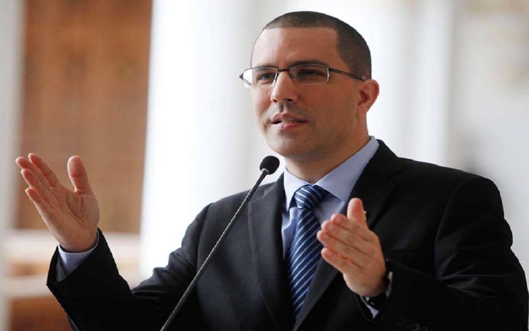 Arreaza: El mandatario chileno cree que opinando sobre Venezuela va a distraer al mundo de su pésimo gobierno