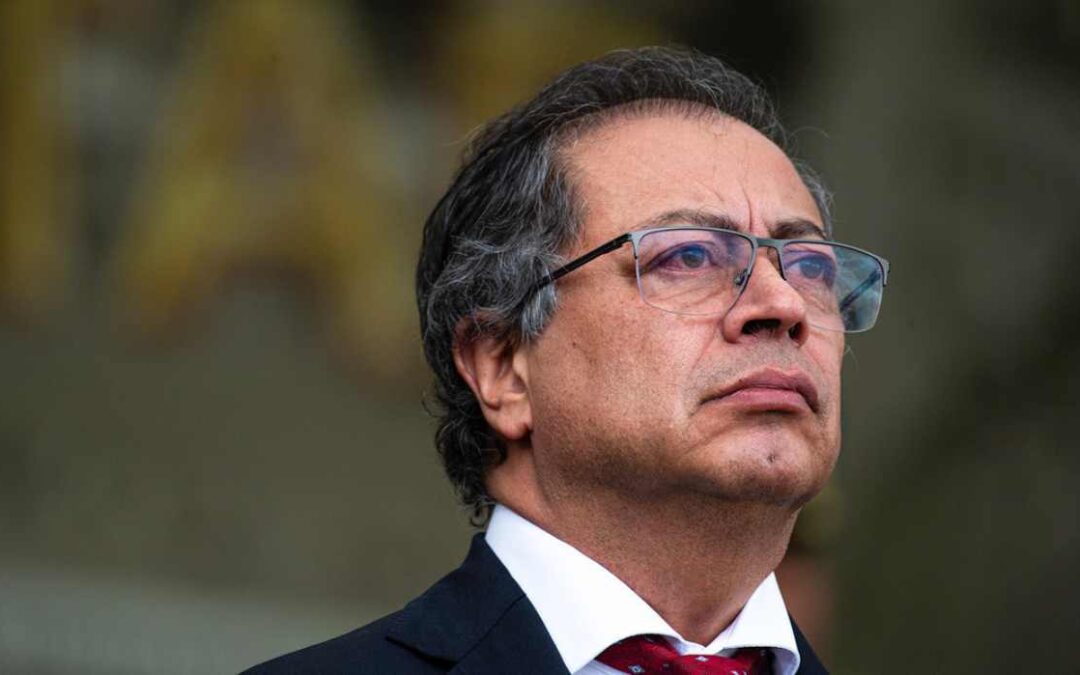 Gustavo Petro alerta sobre intento de golpe de Estado y apela al apoyo ciudadano