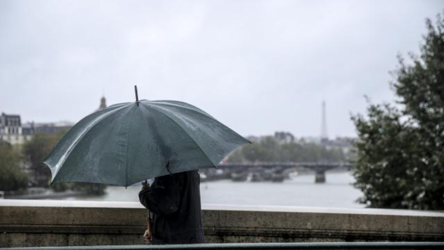 Riesgos de desbordamientos en París tras el paso de la borrasca Kirk