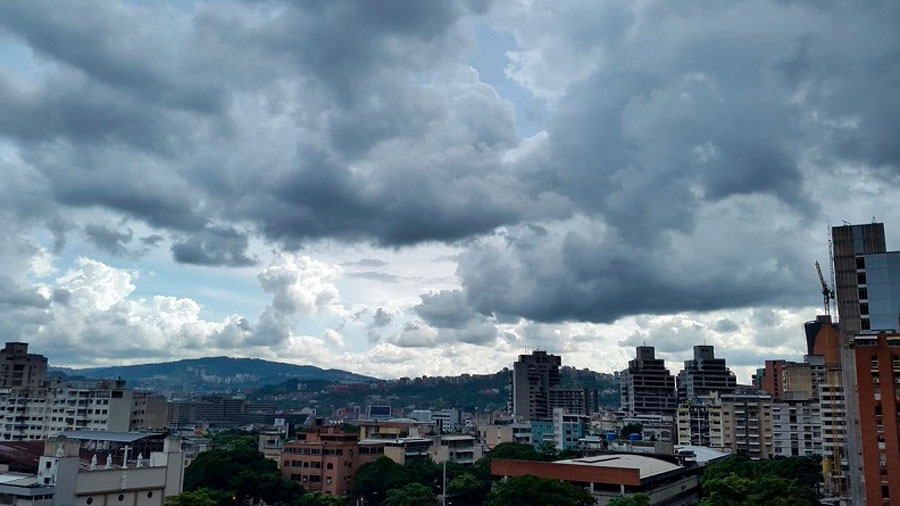 Inameh prevé mantos nubosos con lluvias para este lunes