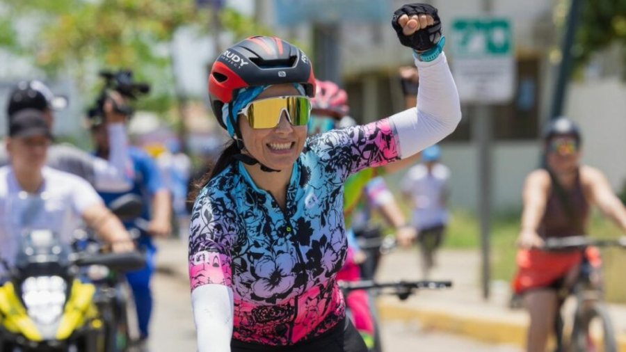Ecuador: Luisa González cierra su campaña en El Oro con un llamado a la unidad