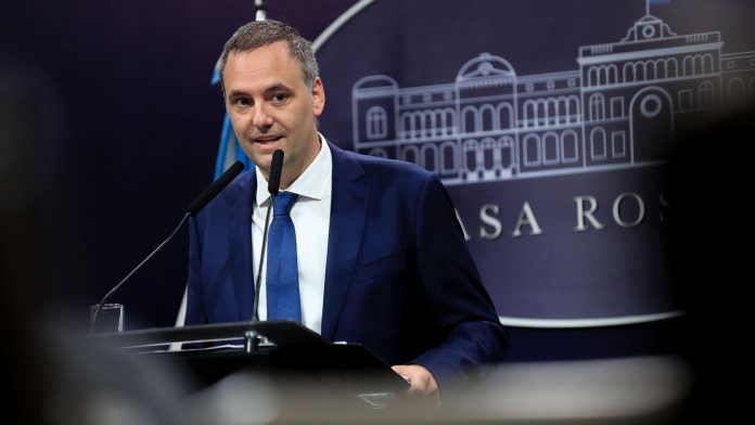 Argentina niega cualquier negociación con Maduro sobre salida de asilados en su embajada