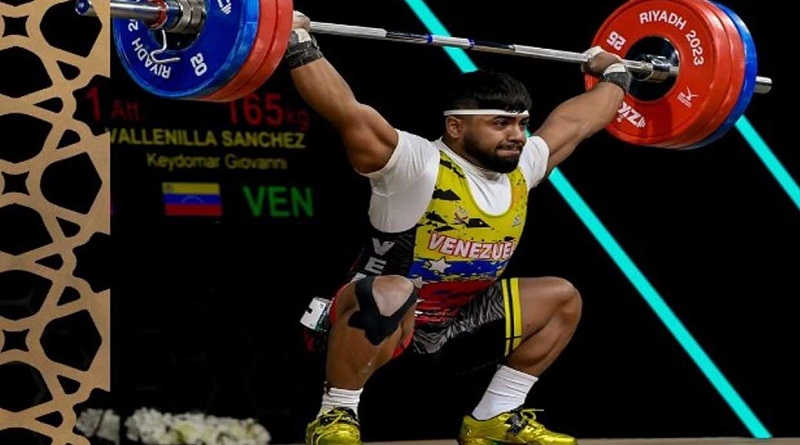 Keydomar Vallenilla gana la medalla de oro en el Campeonato Nacional de Levantamiento de Pesas