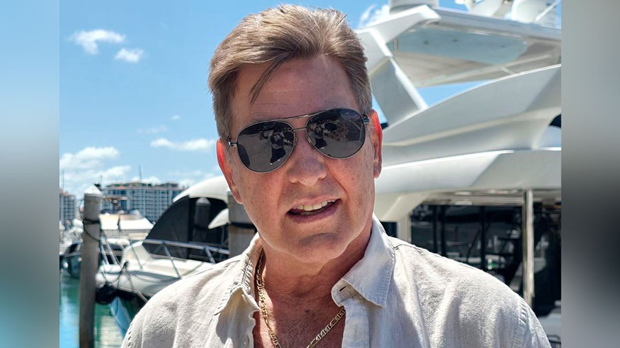 El actor Víctor Cámara regresa a la pantalla con Velvet, producción de Telemundo