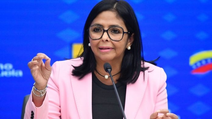 Delcy Rodríguez asegura que Venezuela supera el millón de barriles diarios de petróleo producidos