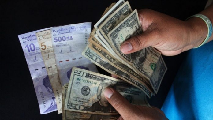 José Guerra: La inflación venezolana se dispara a su nivel más alto en 40 meses