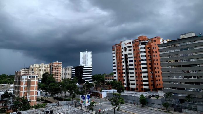 Inameh pronostica lluvias y chubascos en varias regiones de Venezuela para las próximas horas