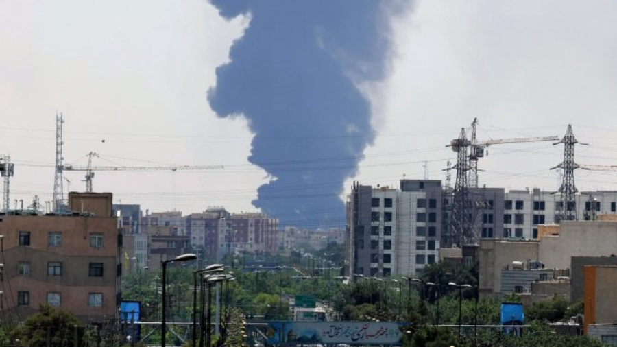 Coalición antinuclear ve riesgos de radiación tras ataque a instalaciones atómicas de Irán