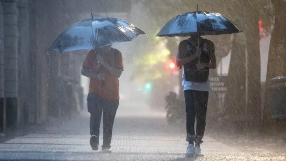 Pronóstico de Inameh arrojó alerta en lluvias, descargas eléctricas y polvo del Sahara en gran parte del país