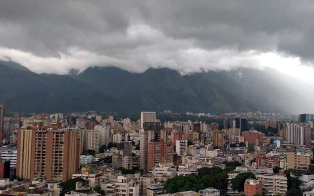 Inameh pronostica lluvias y tormentas eléctricas en más de siete estados del país