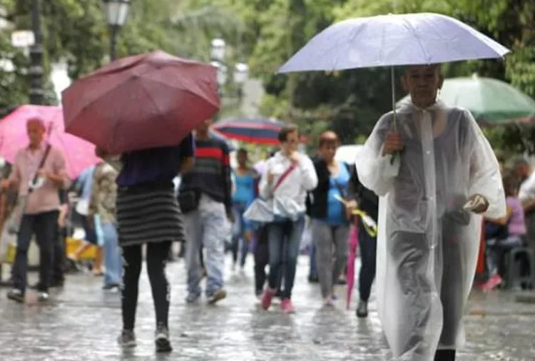 Las ondas tropicales 20 y 21 se encuentran sobre Venezuela: habrá lluvias este 28 de julio