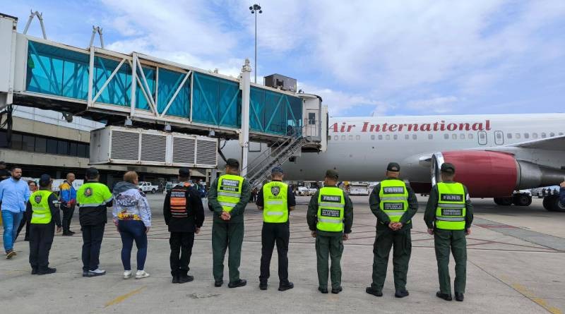 Llegó a Venezuela otro vuelo con más de 200 migrantes deportados de EEUU