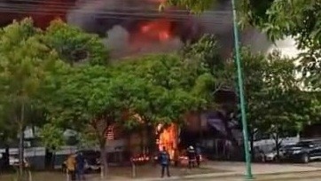 Carabobo: Reportan incendio de gran magnitud en el municipio Los Guayos