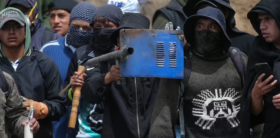 Daniel Noboa denuncia que el ‘Tren de Aragua’ está detrás de las protestas indígenas que sacuden Ecuador: afirma que la banda criminal los financia