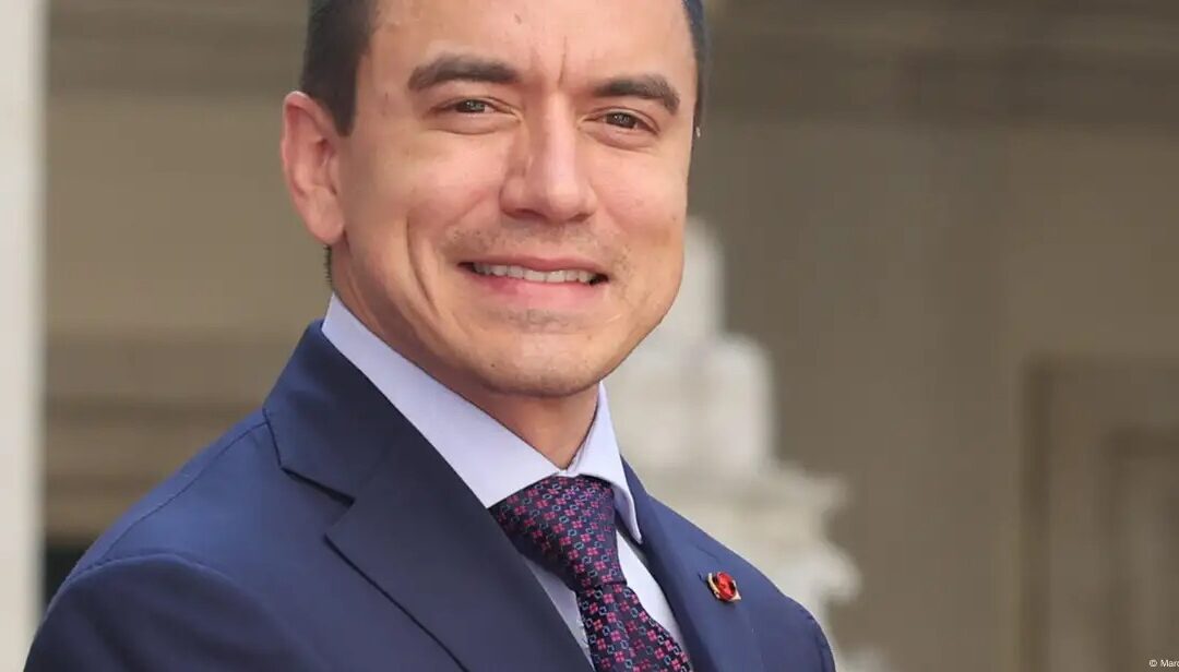 Corte de Ecuador autoriza referendo para Constituyente