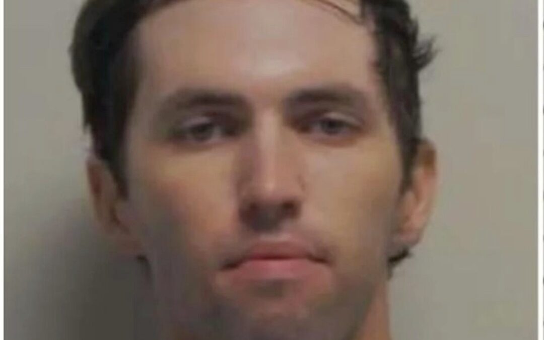 Gobernador de Utah: El asesino de Charlie Kirk no está cooperando ni ha confesado