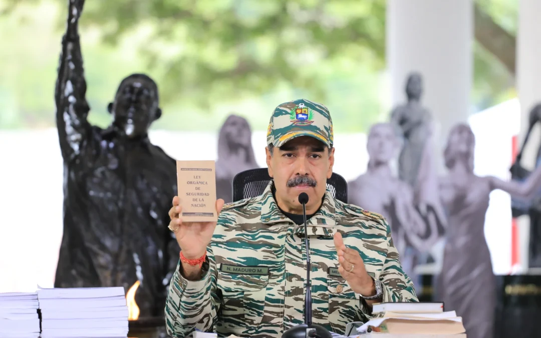 Maduro cree que EE.UU. tiene «un plan de guerra» para «forzar su hegemonía» en el mundo