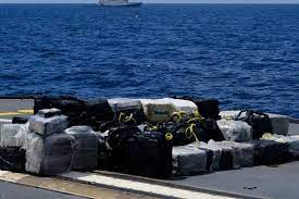 Cabello anuncia incautación de una embarcación procedente de Colombia con 3 mil 600 kilos de cocaína