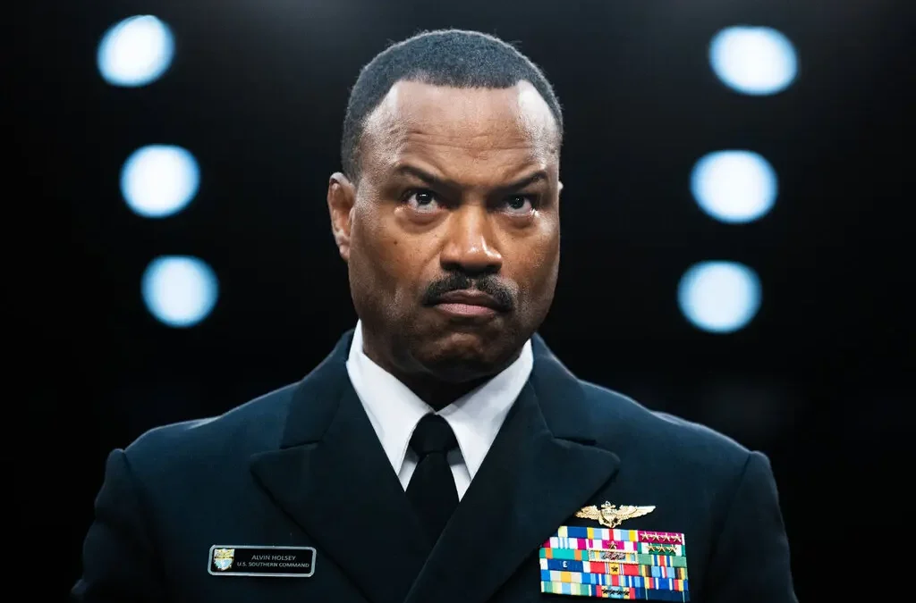 Renuncia el jefe del Comando Sur de EE. UU. en medio de tensiones con Venezuela