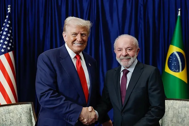 Lula se ofrece como mediador entre Estados Unidos y Venezuela en medio de la escalada de tensiones en el Caribe