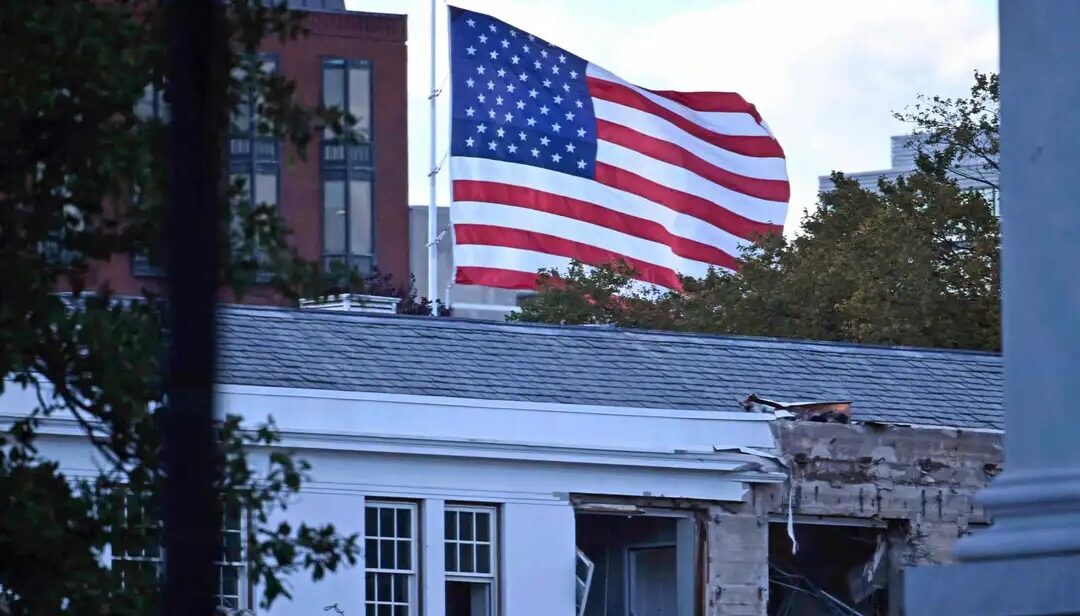 Trump manda a demoler el ala este de la Casa Blanca
