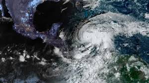 Huracán Melissa ya es un monstruo de Categoría 5. Con vientos de 175 mph (≈ 282 km/h) avanza lentamente hacia Jamaica,